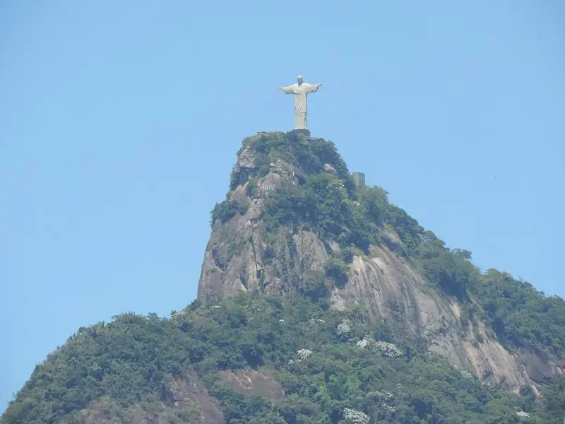 Pontos turísticos: Morro do Corcovado e o Cristo Redentor